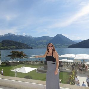 Meet your Posher, Lori